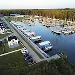 Am Yachthafen In Peenemunde
