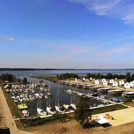 Feriehus Am Yachthafen In