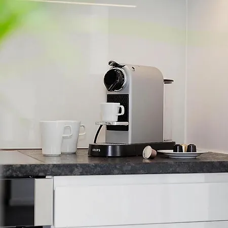 Am Yachthafen In * Peenemunde