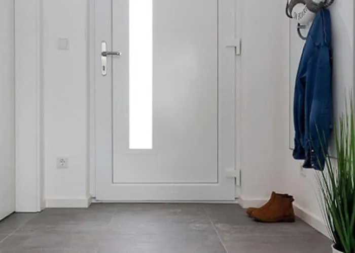 Vakantiehuis Am Yachthafen In Peenemunde